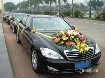 奔驰S350婚车